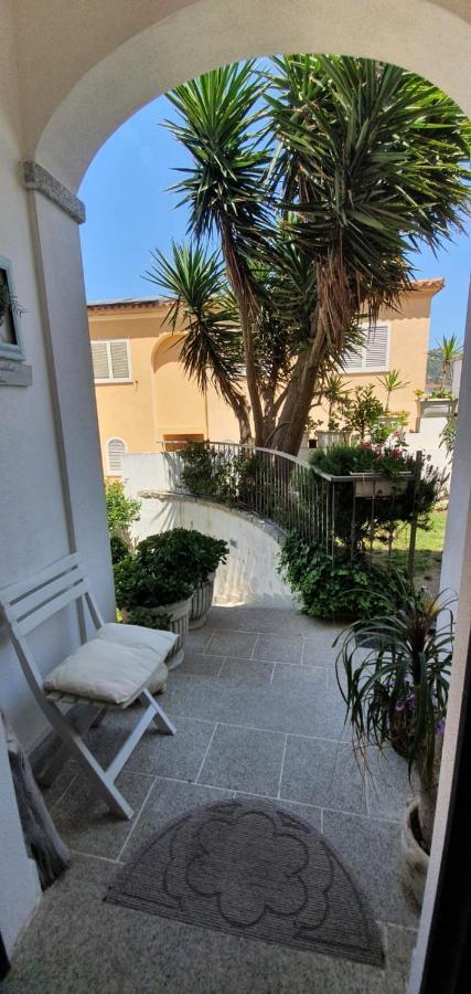 B&B Villa Orchidea Olbia Exterior foto